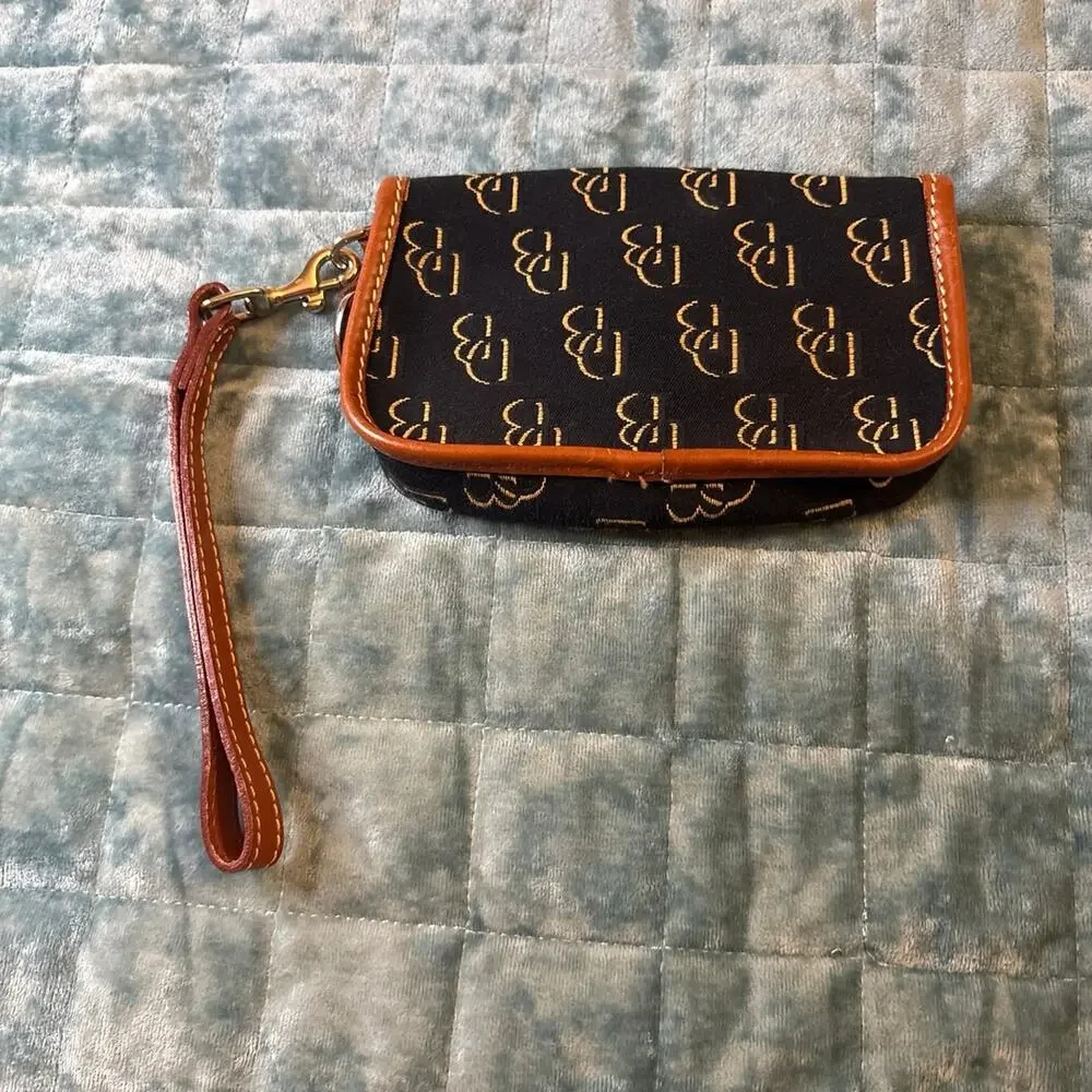 Dooney & Bourke Wristlet Black Multi Coated Canvas Gold Hardware Small Y2K NWOT